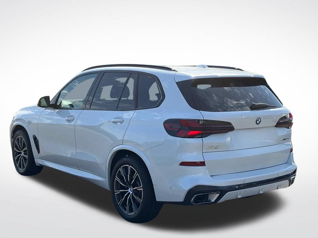 Used 2024 BMW X5 xDrive40i w/ Executive Package AWD/4WD image 6