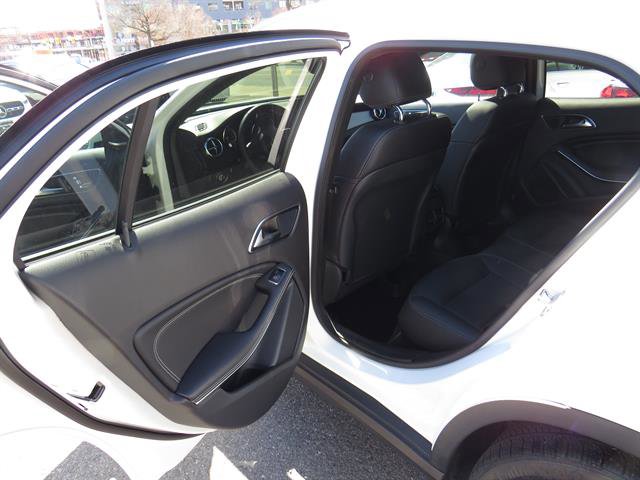 Used 2018 Mercedes-Benz GLA 250 4MATIC image 21