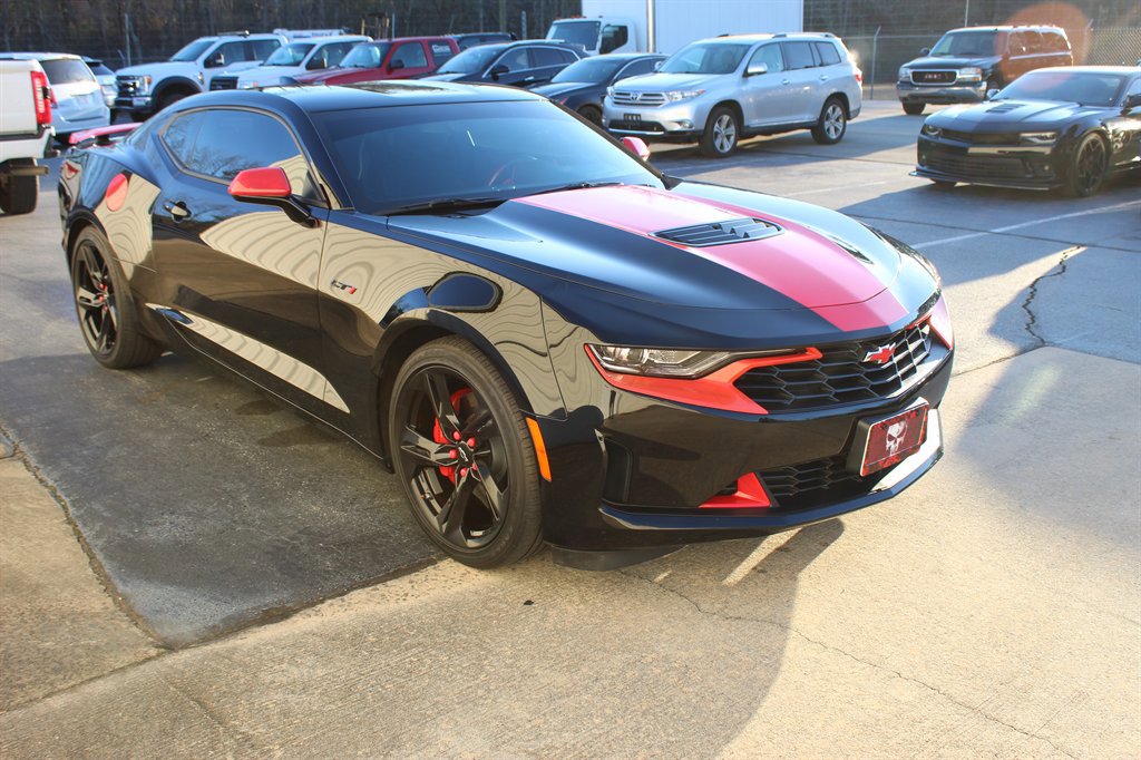 Used 2023 Chevrolet Camaro LT w/ RS Package image 2