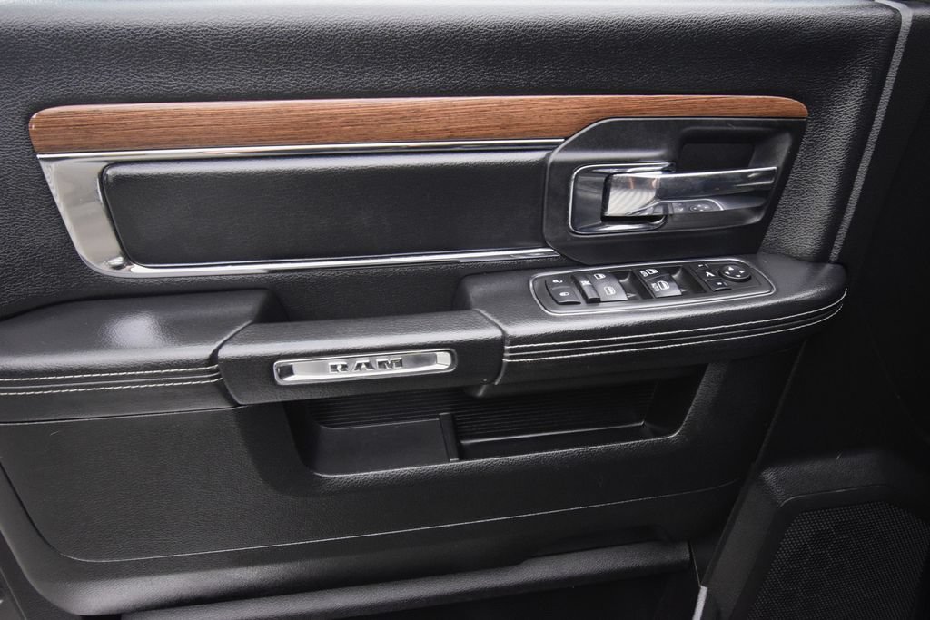 Used 2014 RAM 1500 Laramie w/ Convenience Group AWD/4WD image 20