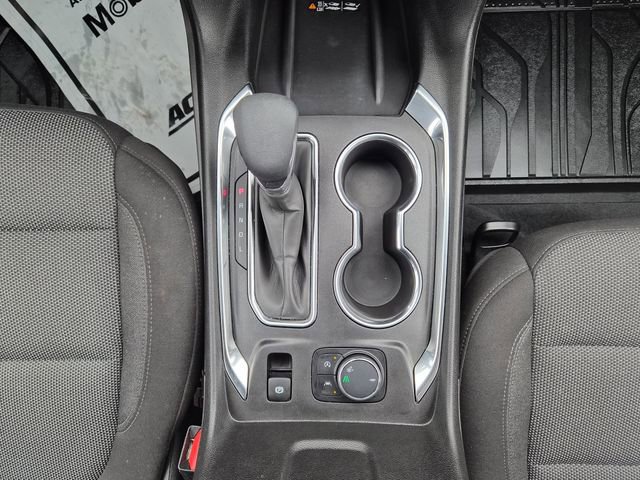 Used 2023 Chevrolet Traverse LT FWD image 32