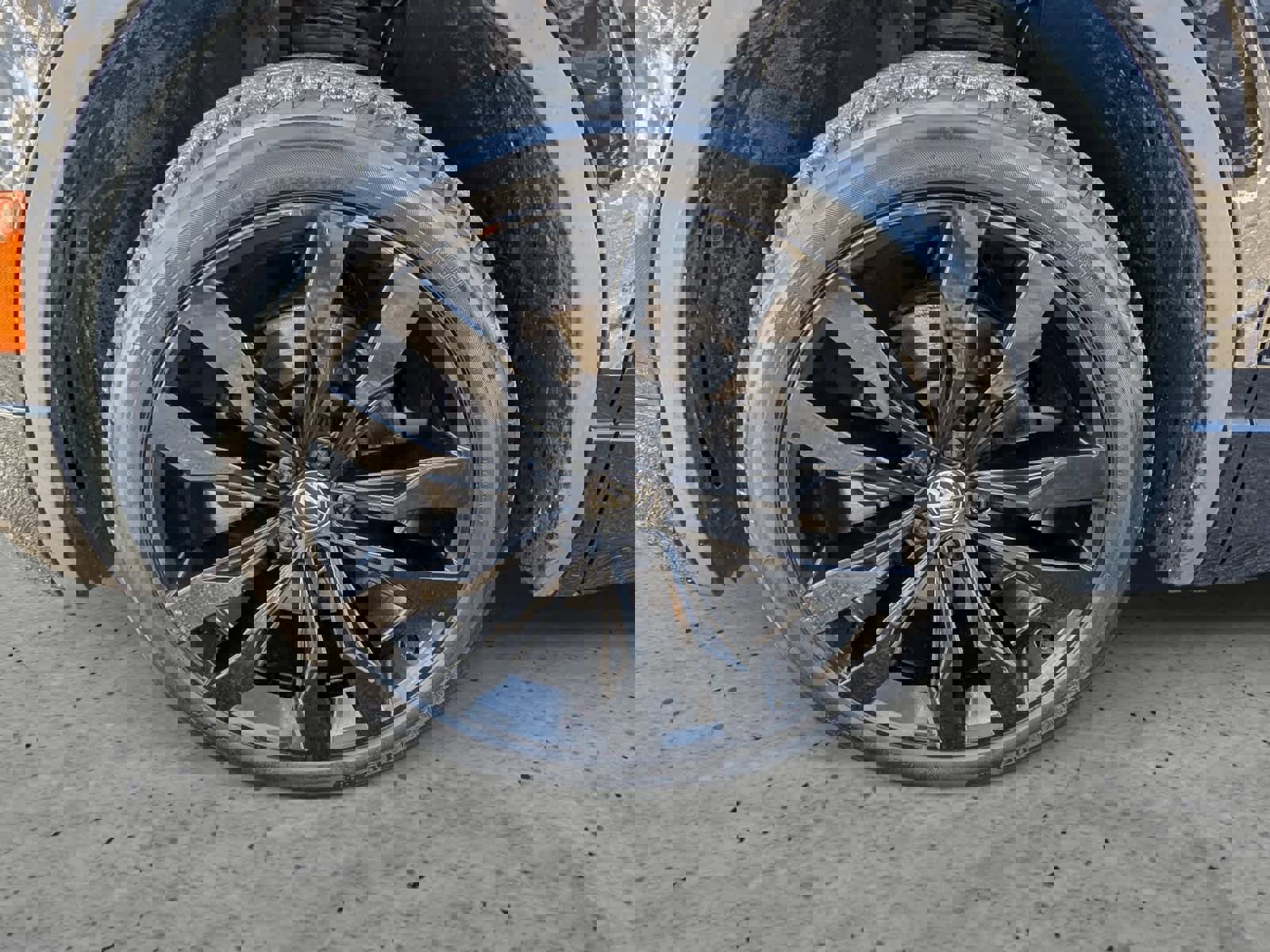 Used 2021 Volkswagen Tiguan SE R-Line image 7