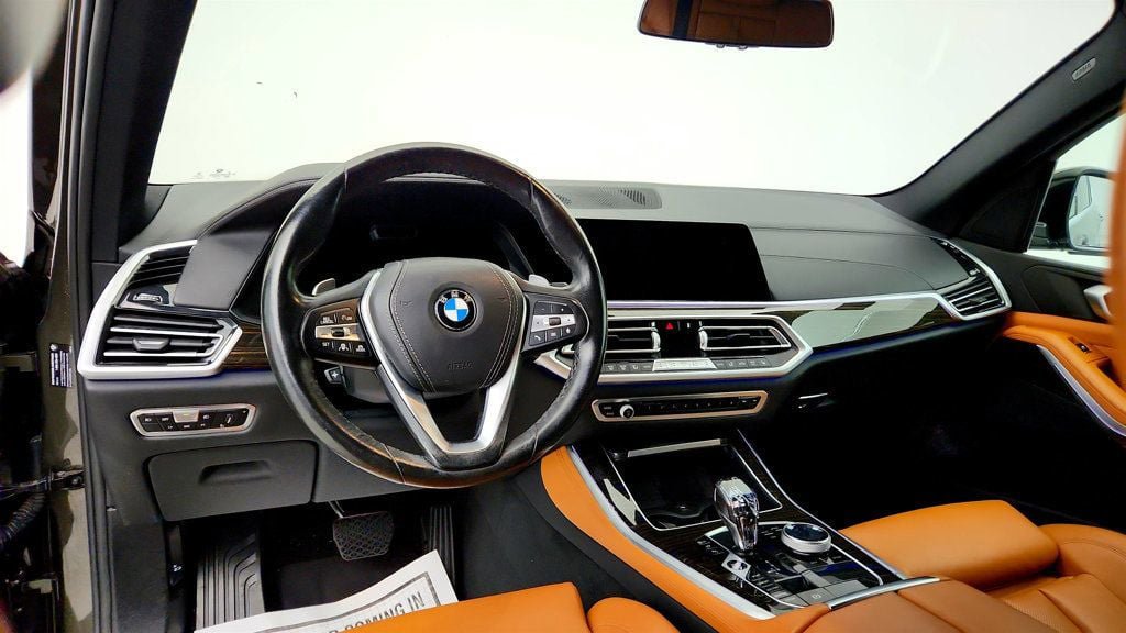 Used 2021 BMW X5 sDrive40i w/ Executive Package 2 RWD image 13