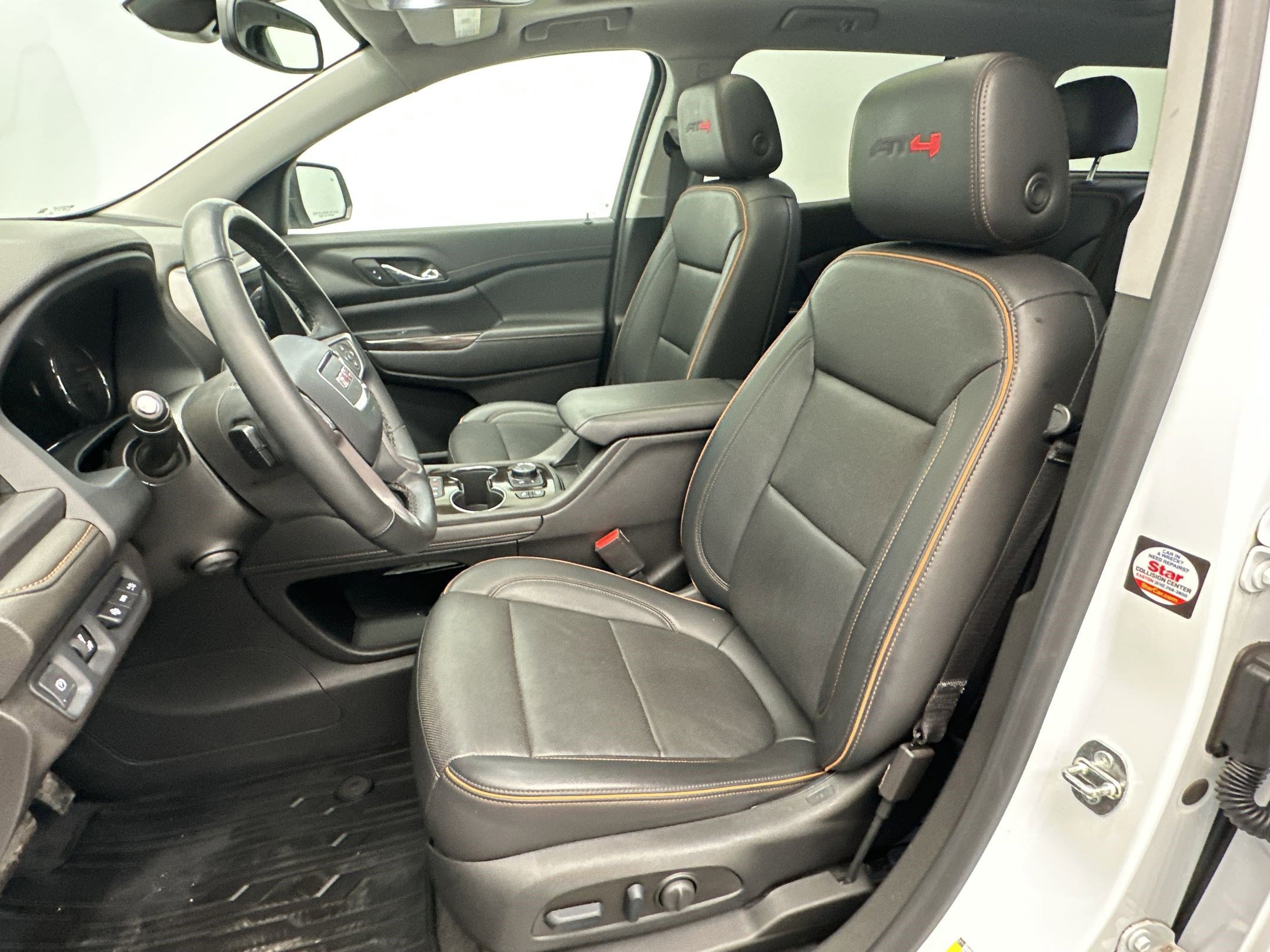 Certified 2023 GMC Acadia AT4 w/ Technology Package AWD/4WD image 5