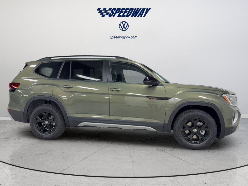 New 2026 Volkswagen Atlas Peak Edition AWD/4WD image 4