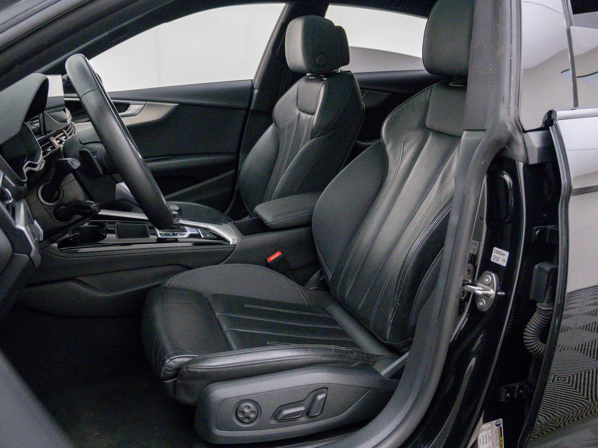 Used 2023 Audi A5 2.0T Premium Plus w/ Premium Plus image 18