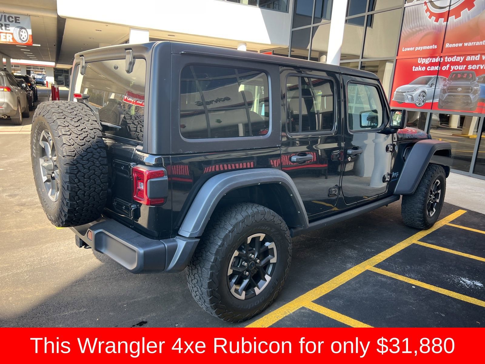 Used 2024 Jeep Wrangler Unlimited Rubicon 4xe image 9