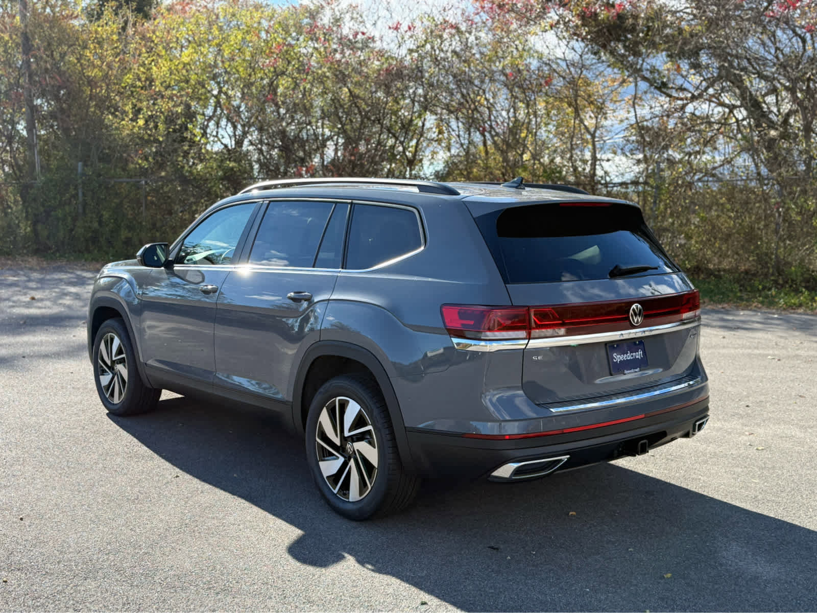 New 2026 Volkswagen Atlas SE image 5