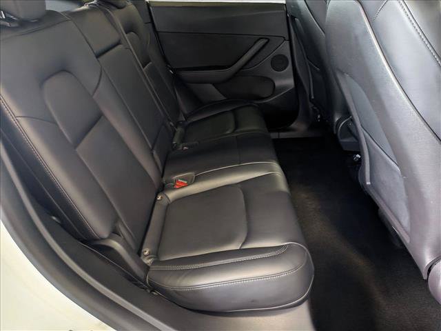 Used 2021 Tesla Model Y Long Range AWD/4WD image 20