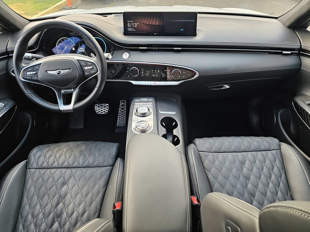 Certified 2025 Genesis GV70 3.5T Sport w/ Sport Prestige Package AWD/4WD image 9