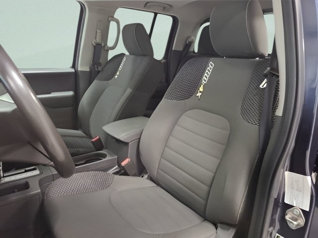 Used 2016 Nissan Frontier PRO-4X AWD/4WD image 19
