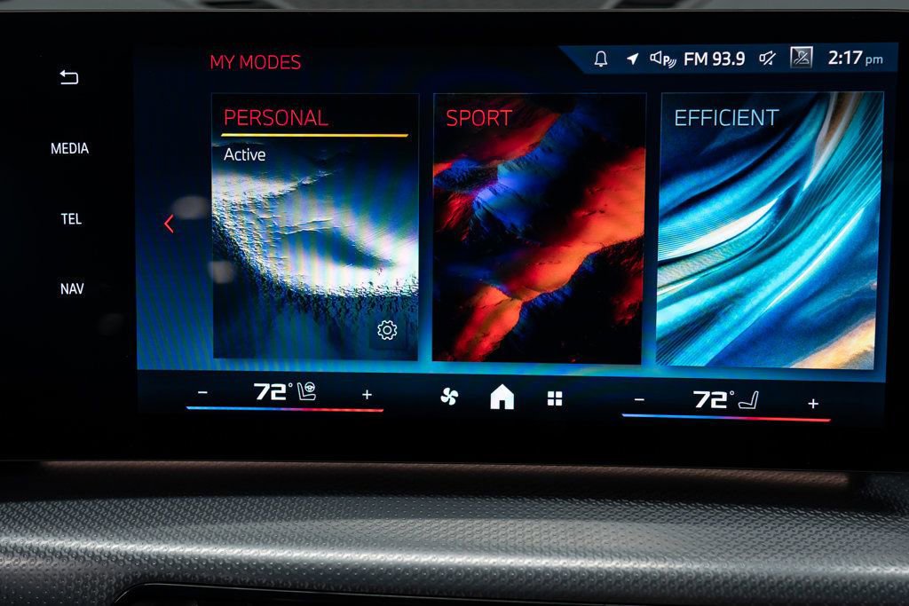 Used 2024 BMW X1 w/ M Sport Line w/ Premium Package image 28