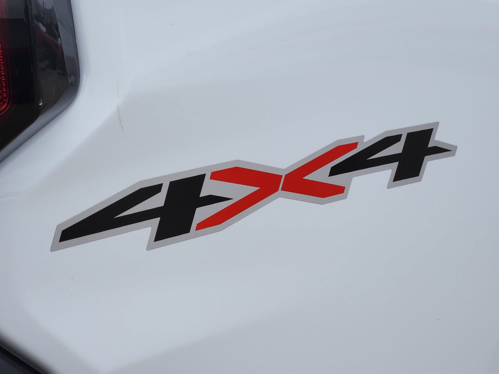 Used 2024 Chevrolet Colorado W/T w/ WT Convenience Package II AWD/4WD image 13