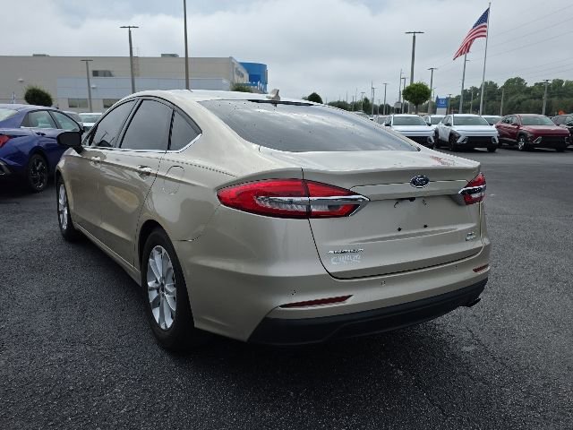 Used 2019 Ford Fusion SE FWD image 3