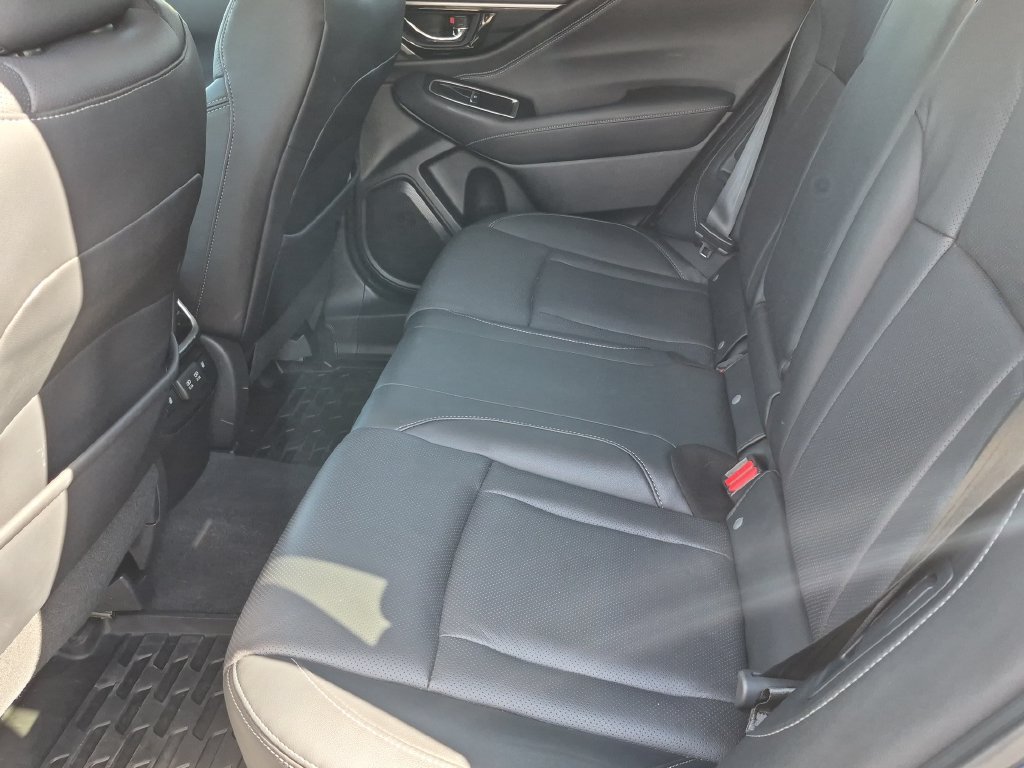 Used 2020 Subaru Outback Limited AWD/4WD image 28
