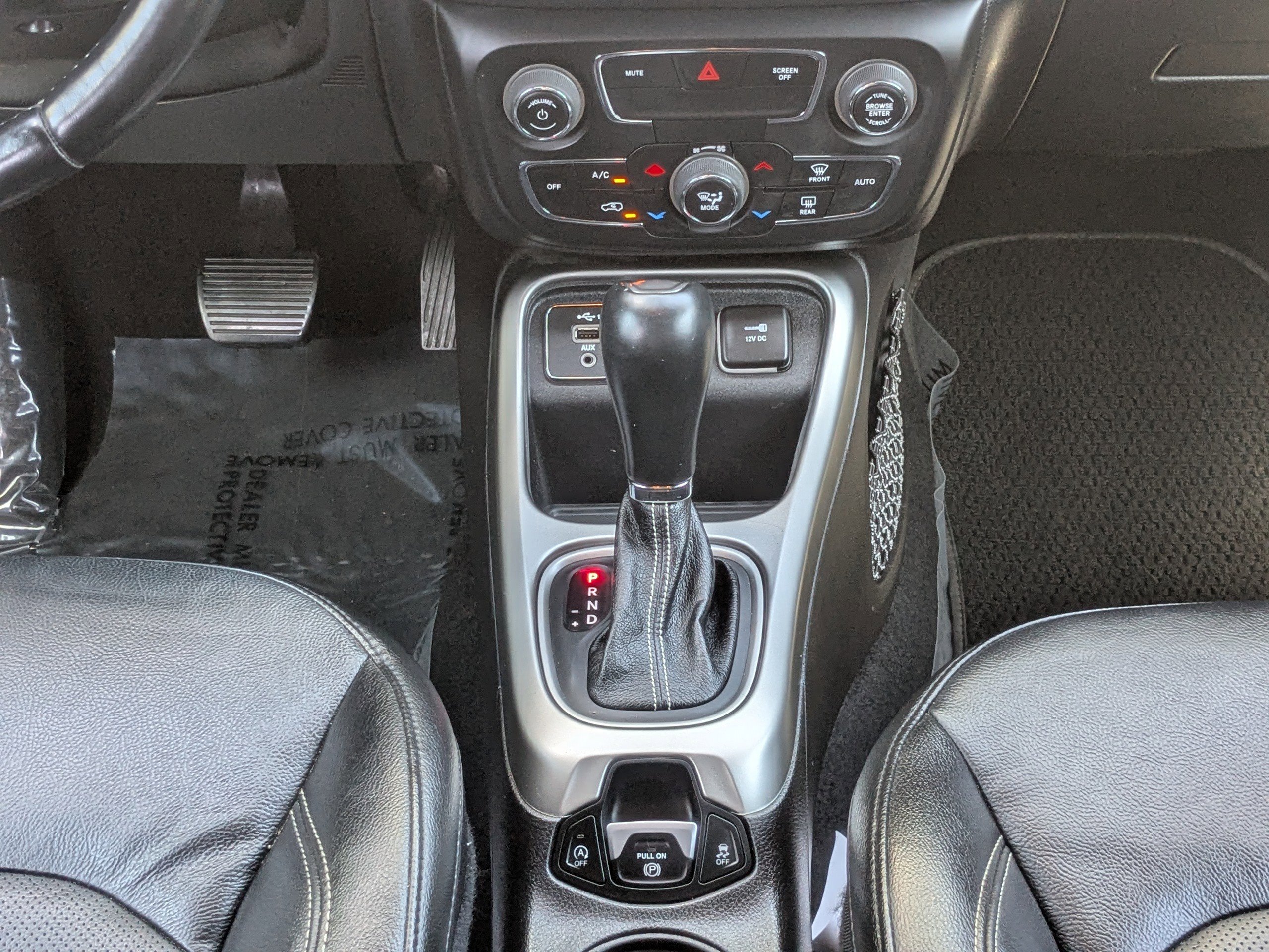 Certified 2021 Jeep Compass Latitude w/ Sun and Sound Group image 19