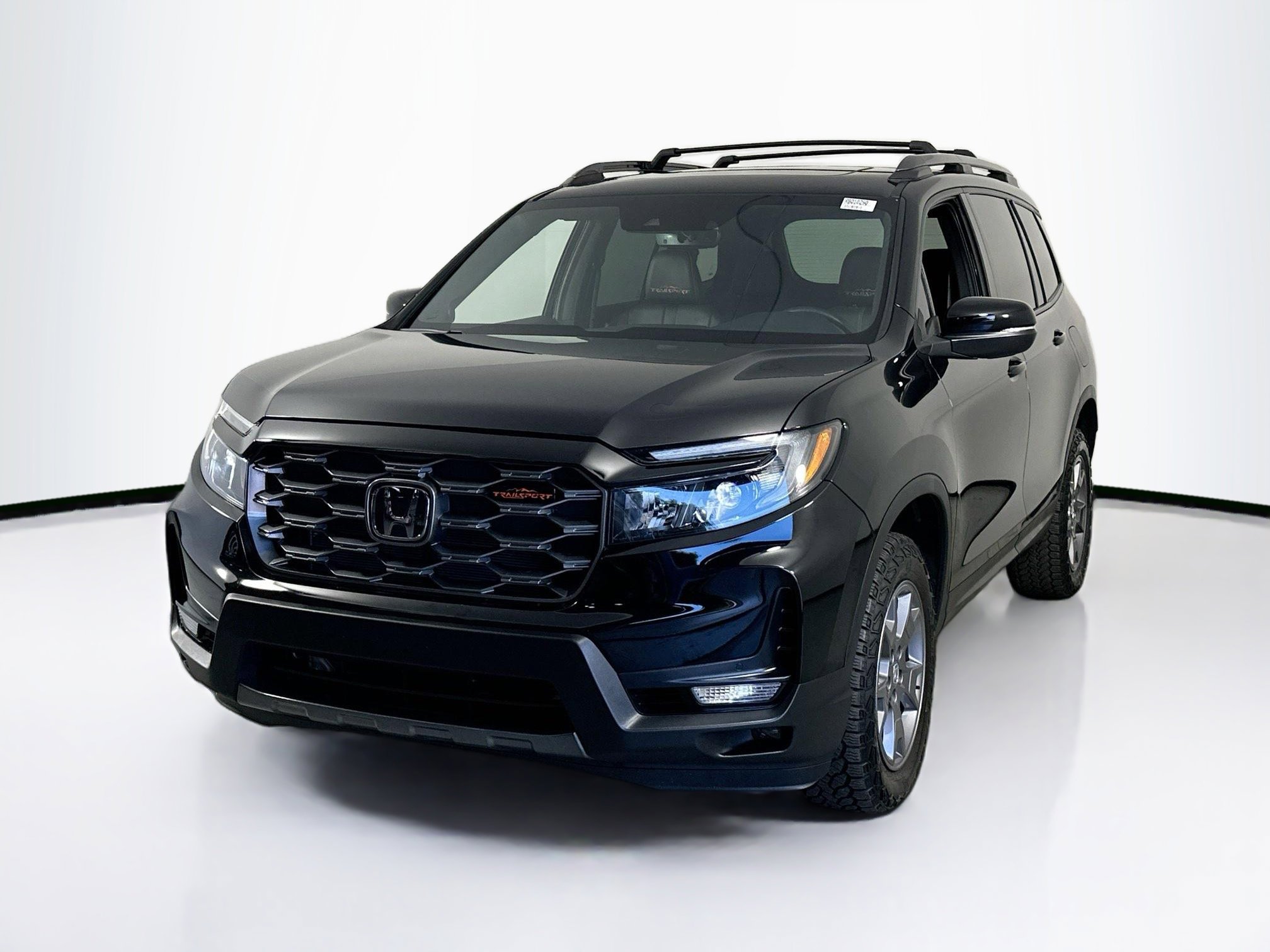 Used 2024 Honda Passport TrailSport image 1