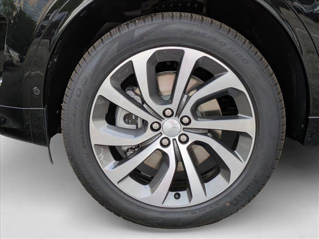 New 2025 Land Rover Discovery Sport S image 10