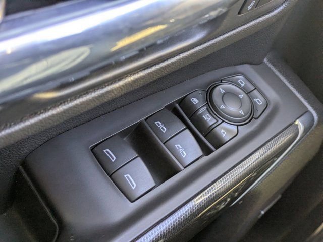 Used 2021 GMC Sierra 2500 AT4 w/ AT4 Preferred Package image 19