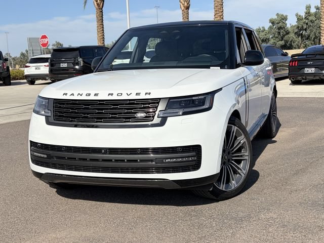 Used 2024 Land Rover Range Rover Long Wheelbase SE AWD/4WD image 3