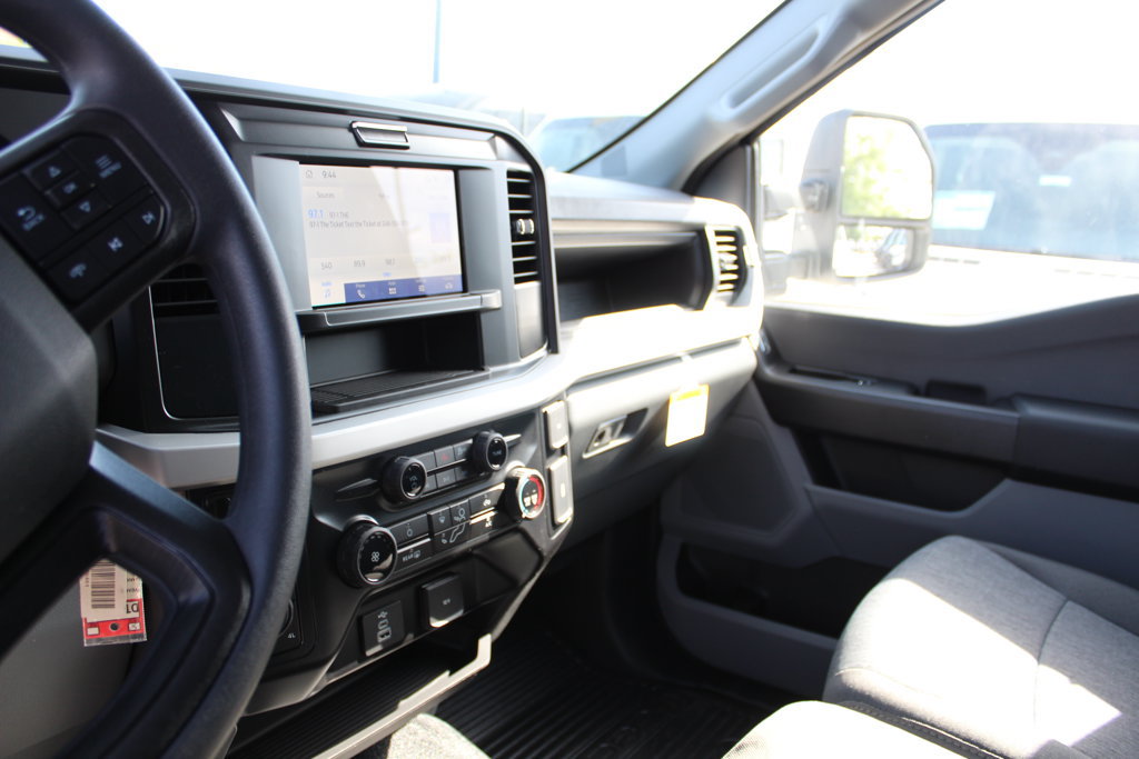 New 2026 Ford F250 XL AWD/4WD image 27