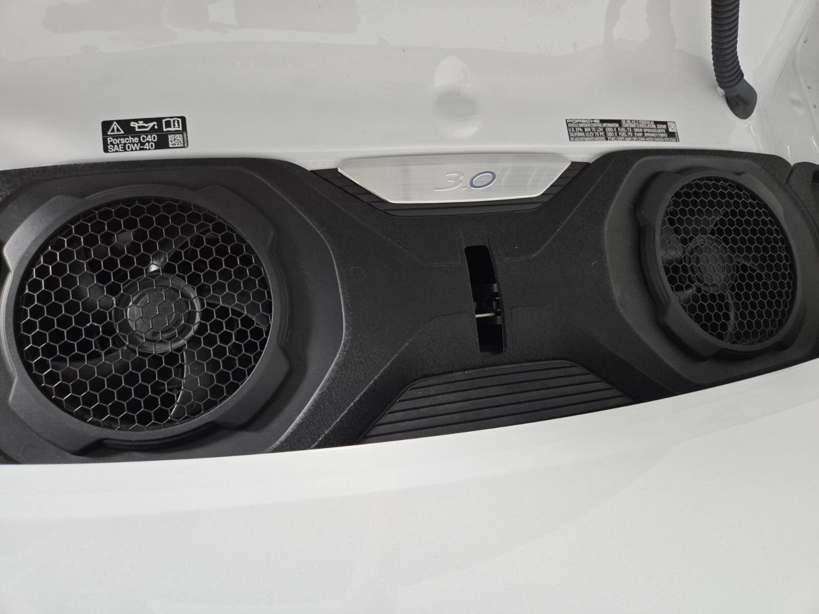 Used 2025 Porsche 911 Carrera RWD image 13