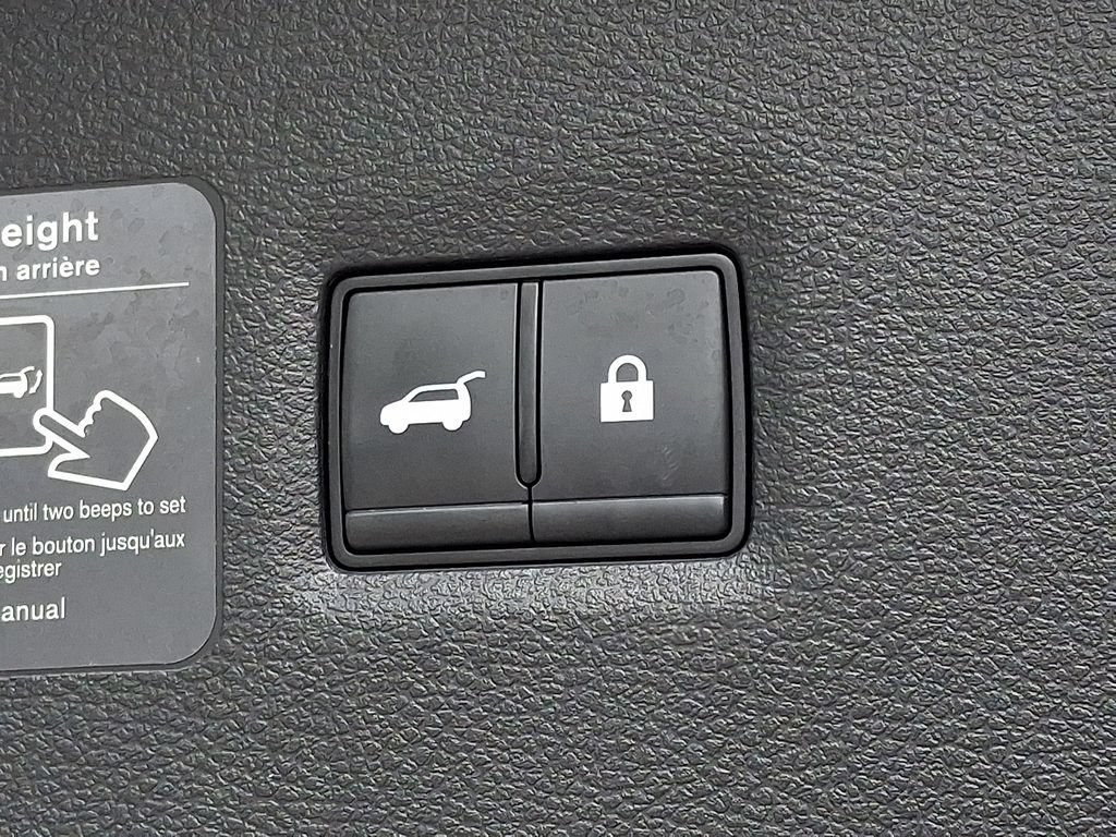 Used 2023 INFINITI QX55 Luxe w/ Accent Package AWD/4WD image 29
