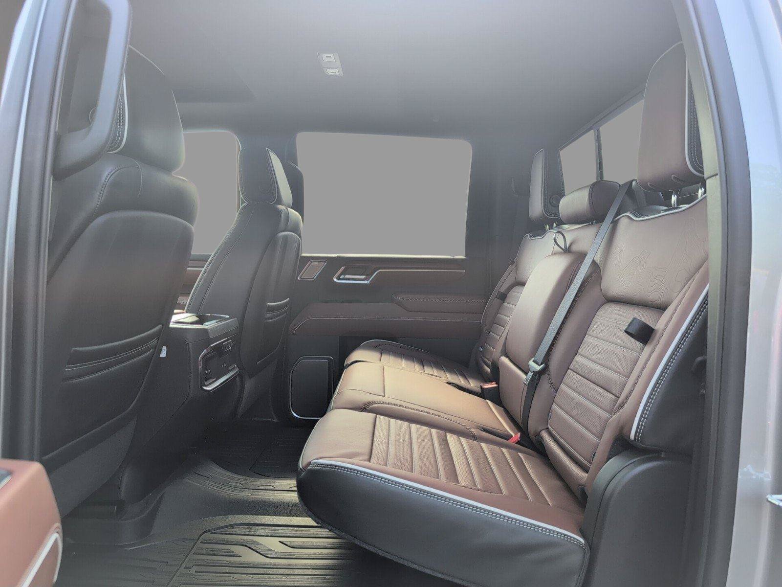 New 2026 GMC Sierra 2500 Denali Ultimate AWD/4WD image 36