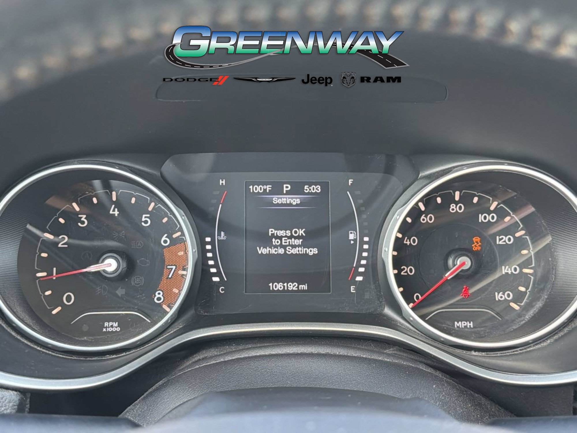 Used 2018 Jeep Compass Latitude FWD image 29