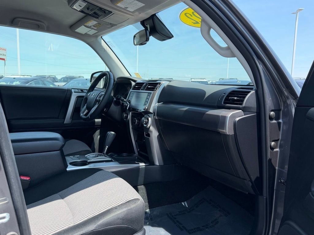 Used 2022 Toyota 4Runner SR5 RWD image 19