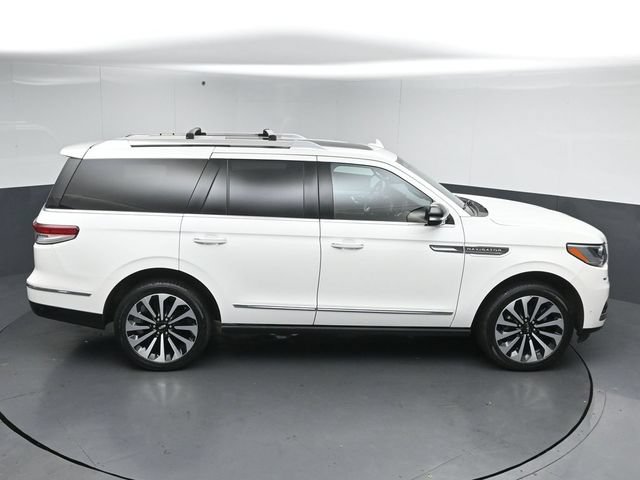 Certified 2023 Lincoln Navigator Reserve AWD/4WD image 54