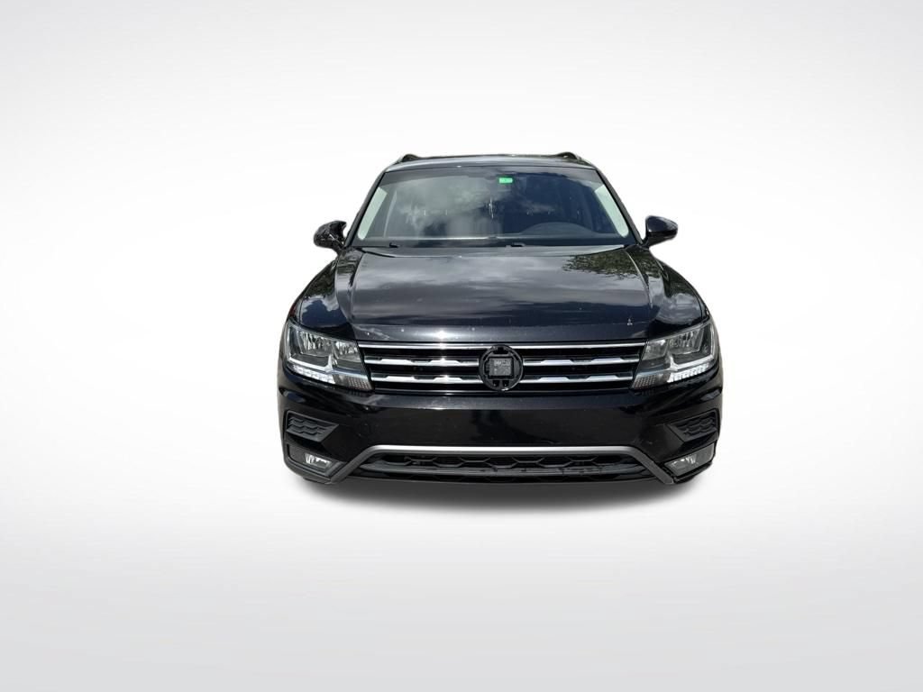 Used 2018 Volkswagen Tiguan SE FWD image 3