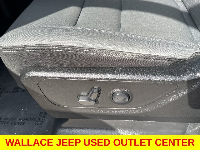 Used 2023 RAM 1500 Big Horn RWD image 17