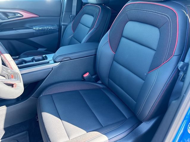 New 2025 Chevrolet Equinox EV RS w/ Convenience Package II AWD/4WD image 24