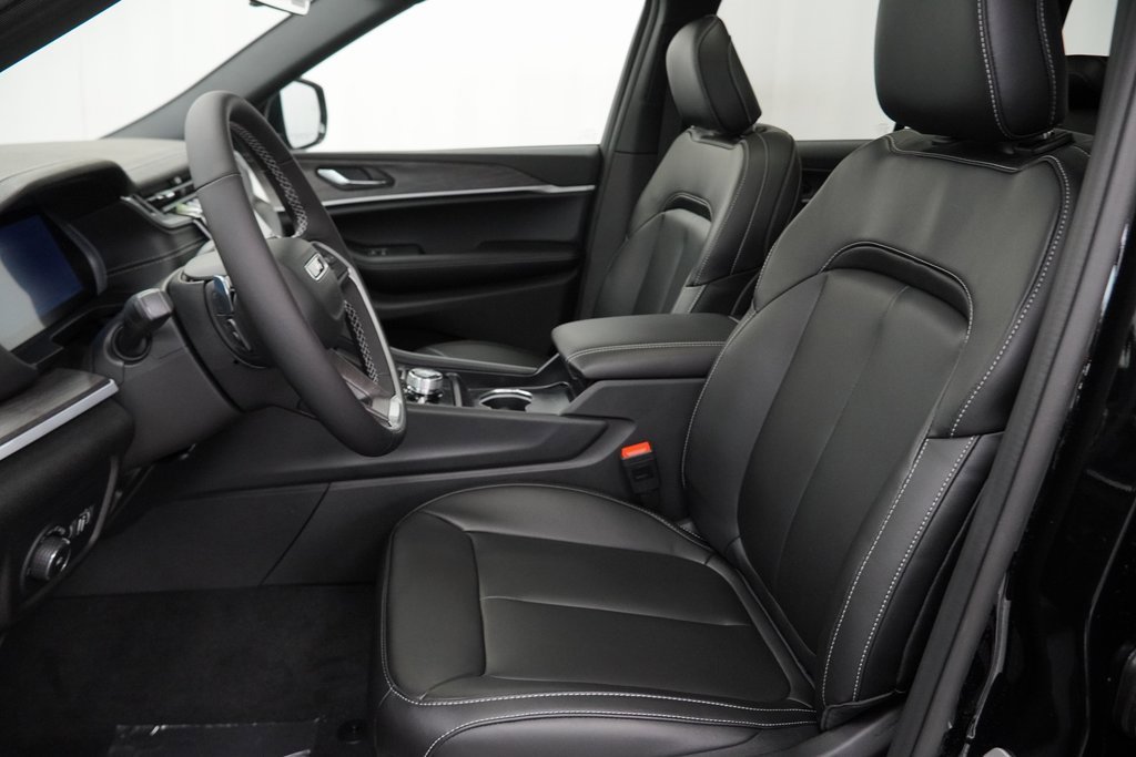 New 2025 Jeep Grand Cherokee Limited w/ Trailer Tow Package image 15