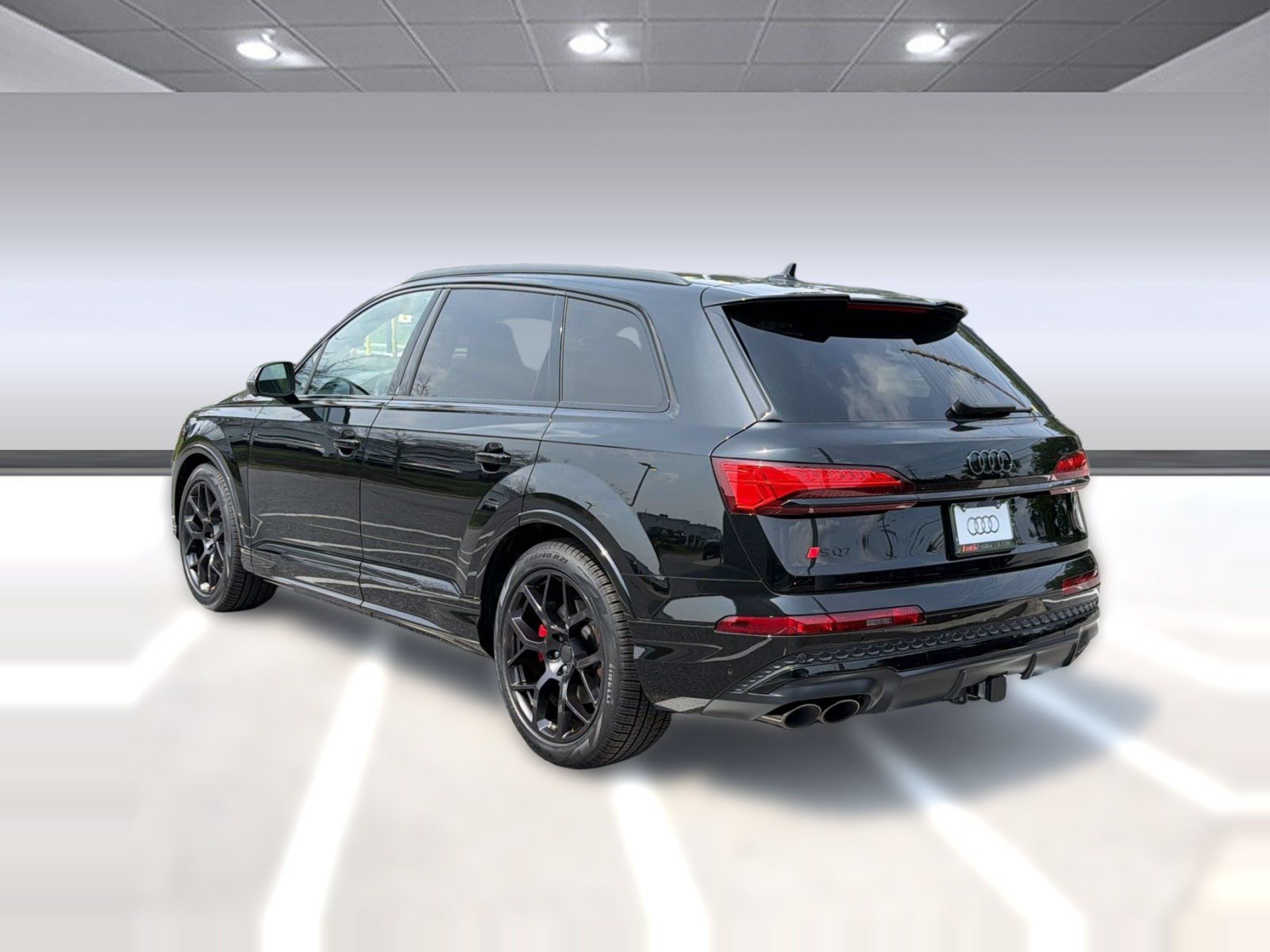 New 2026 Audi SQ7 Premium Plus AWD/4WD image 3