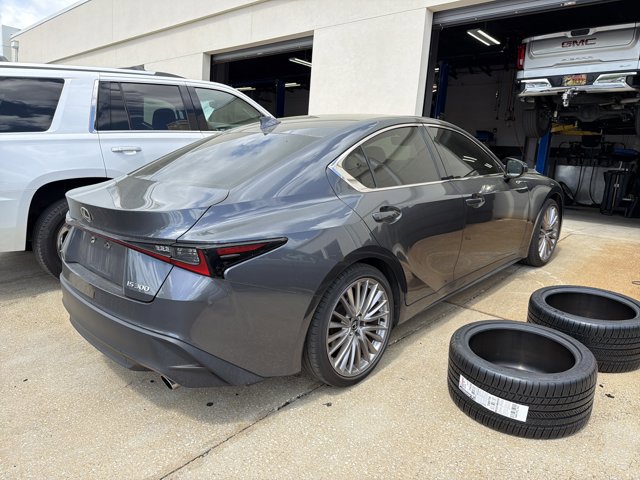 Used 2023 Lexus IS 300 300 w/ Premium Package image 2