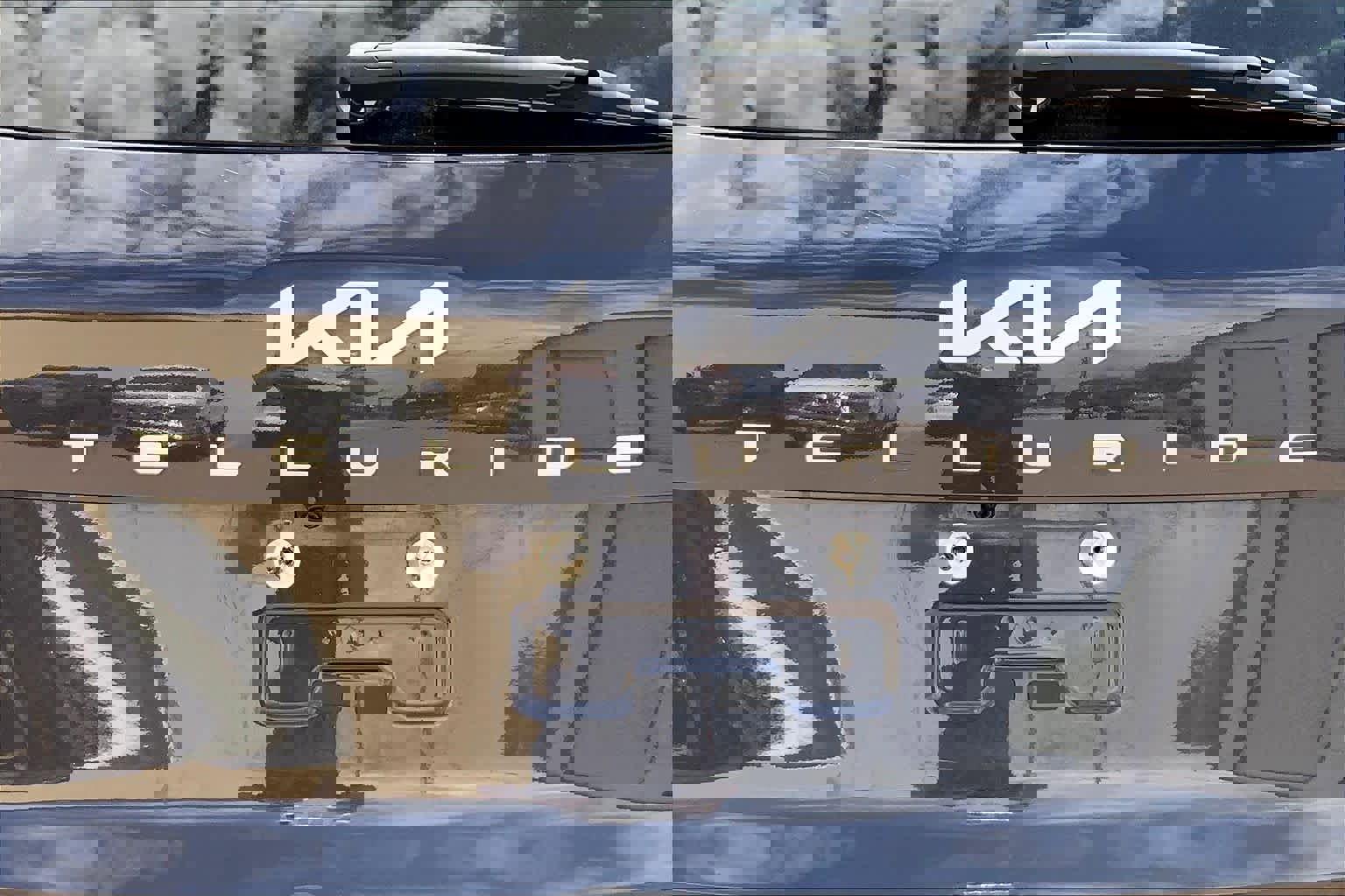 Used 2025 Kia Telluride S image 29