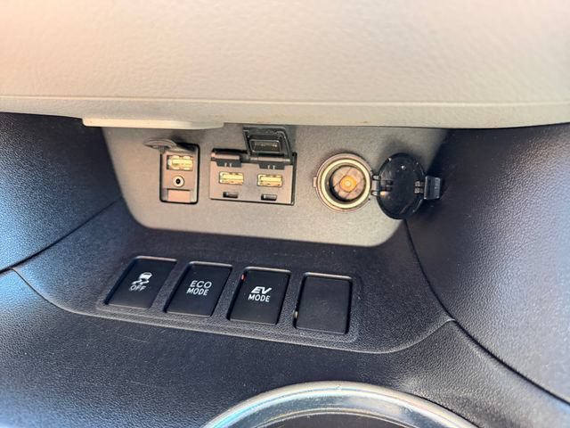 Used 2019 Toyota Highlander Limited Platinum AWD/4WD image 28