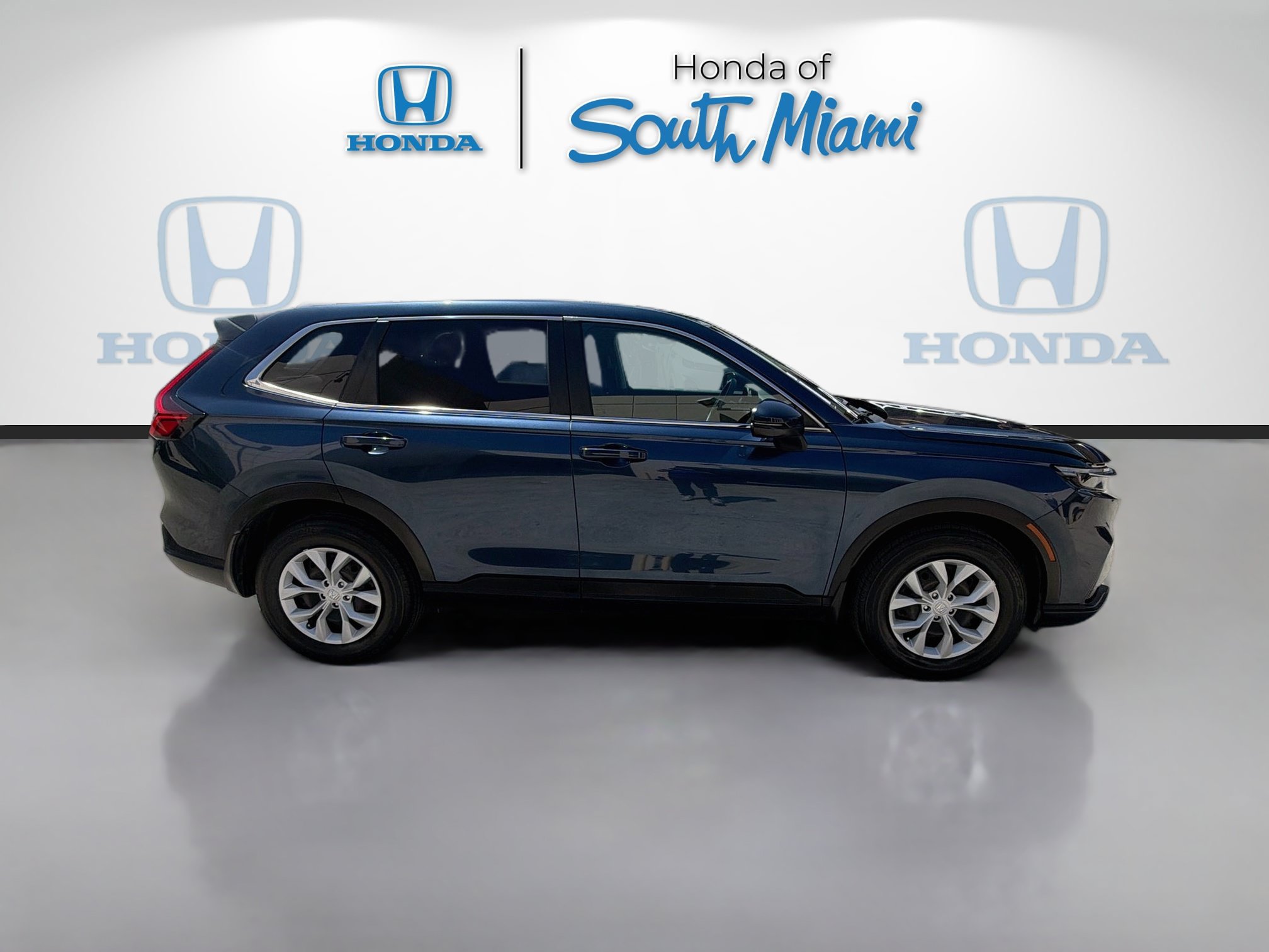 Certified 2025 Honda CR-V LX image 8