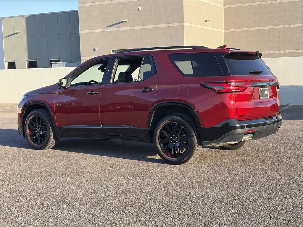 Used 2023 Chevrolet Traverse Premier w/ Redline Edition FWD image 9