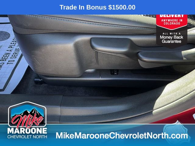 Certified 2025 Chevrolet Trax LT w/ LT Convenience Package image 11