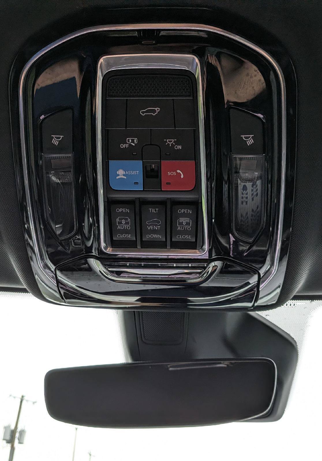 Used 2023 Jeep Grand Cherokee L Overland AWD/4WD image 21