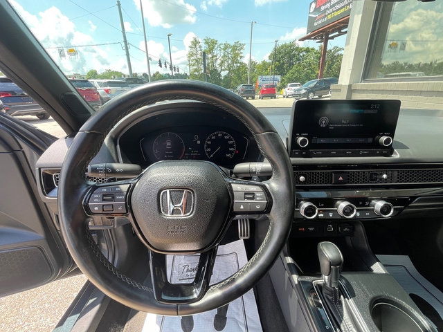 Used 2023 Honda Civic Sport image 18