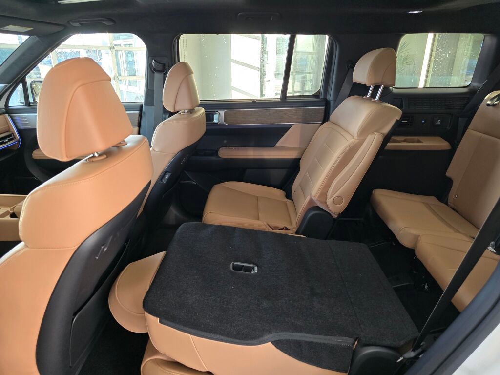 New 2026 Hyundai Santa Fe Calligraphy image 30