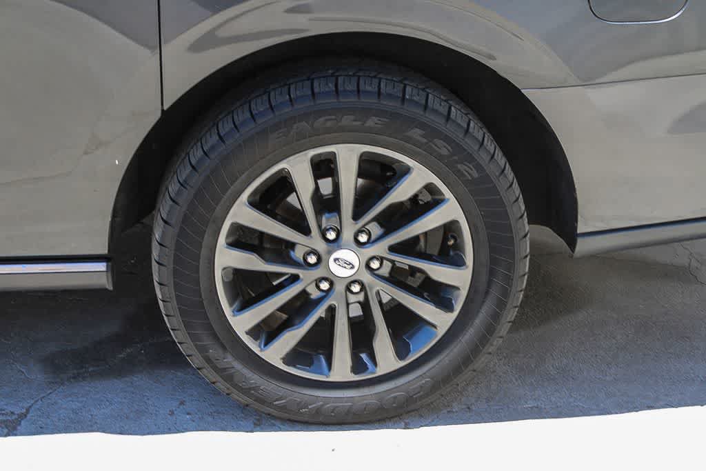 Used 2019 Ford Expedition Max Limited RWD image 6