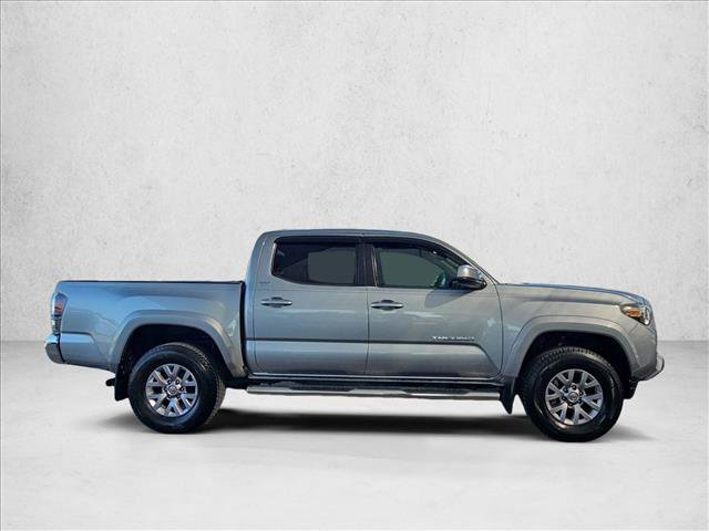 Used 2018 Toyota Tacoma SR5 RWD image 4