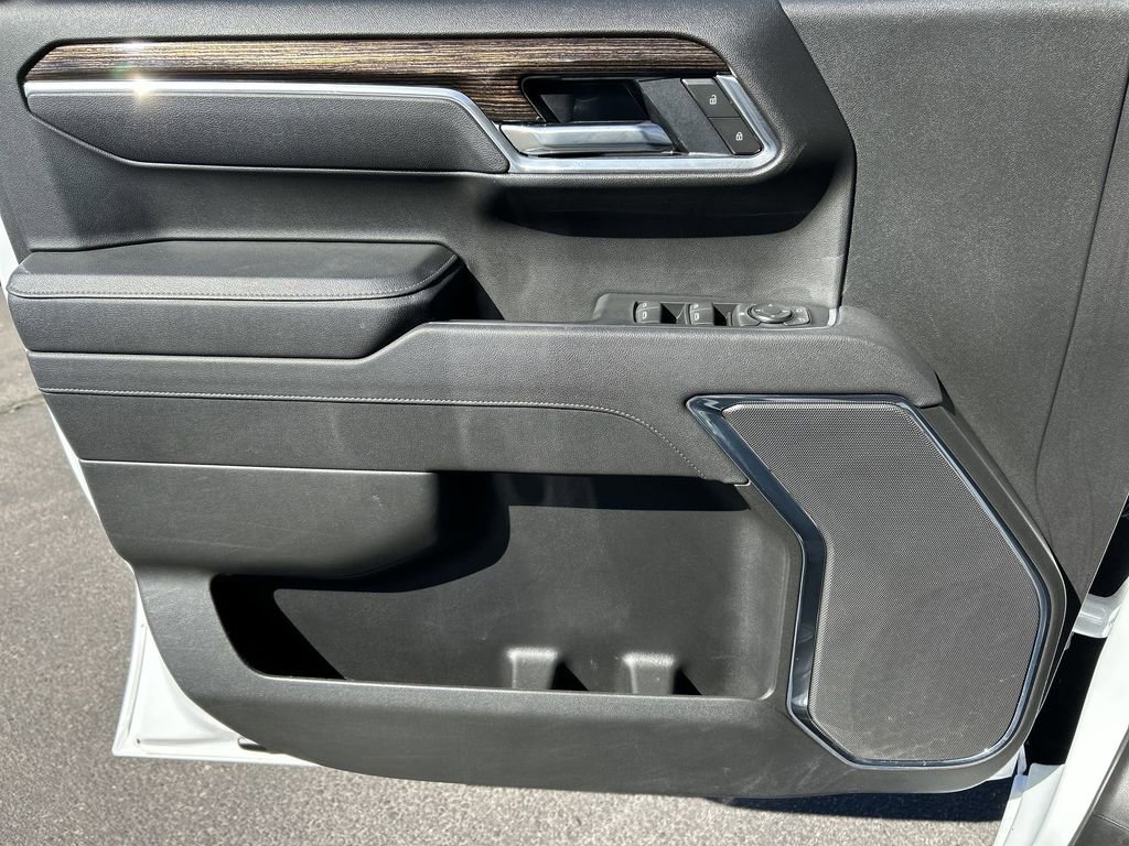 Used 2025 GMC Sierra 1500 SLE RWD image 22