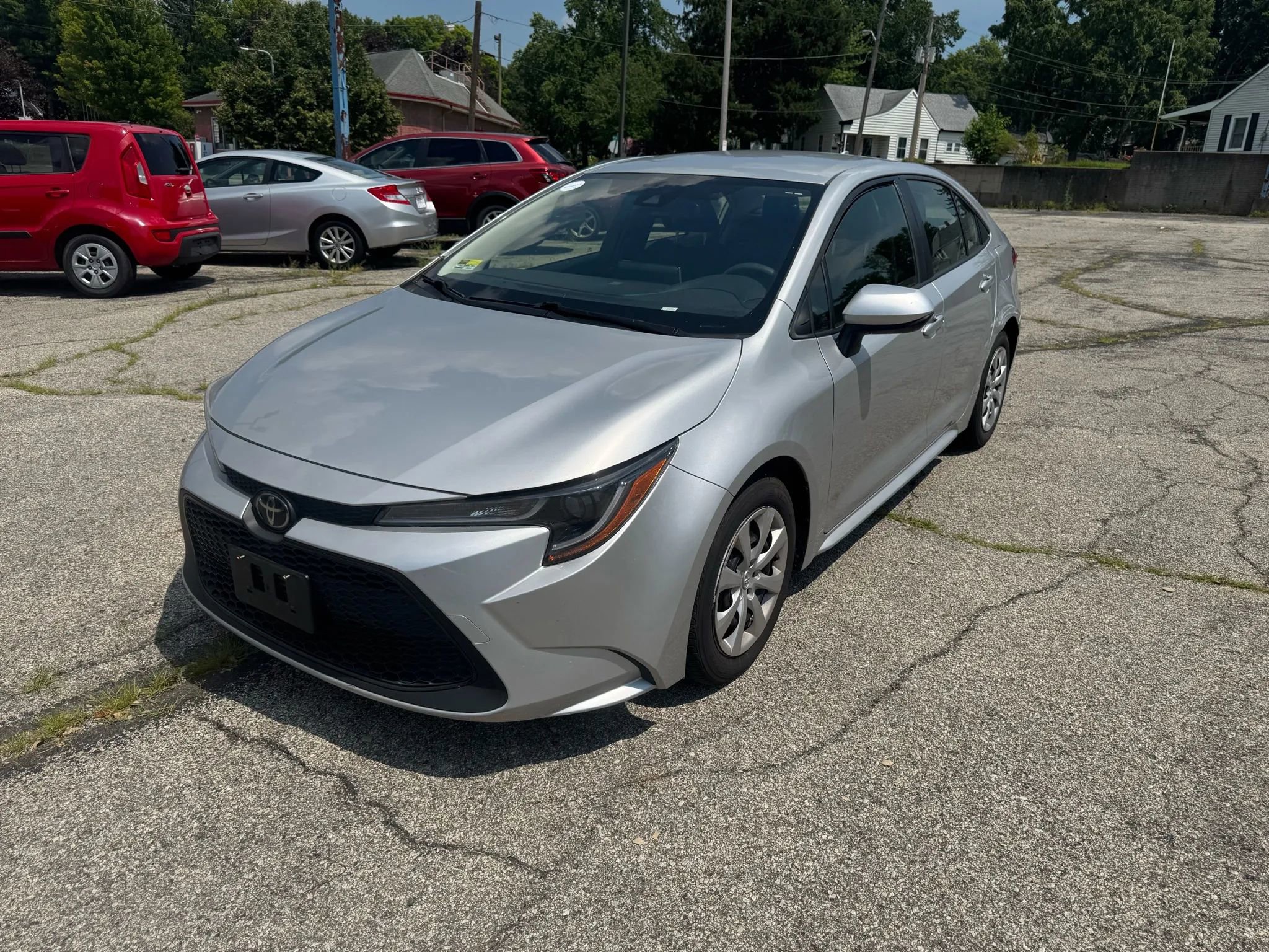 Used 2020 Toyota Corolla LE image 9
