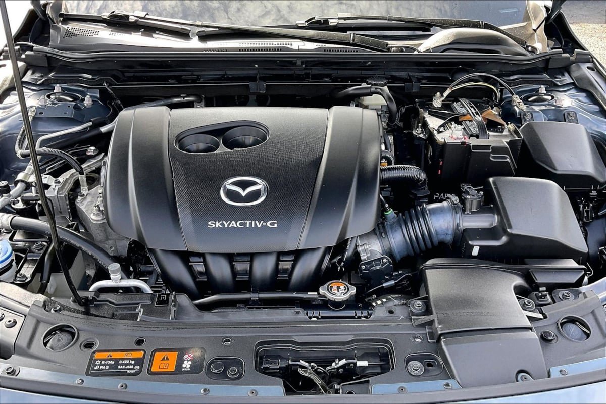 Used 2021 MAZDA MAZDA3 s FWD image 10